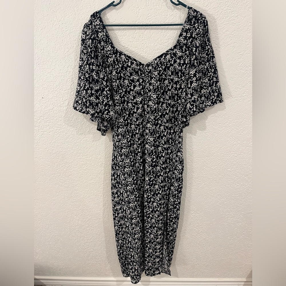 a new day Black and White Floral Midi Dress